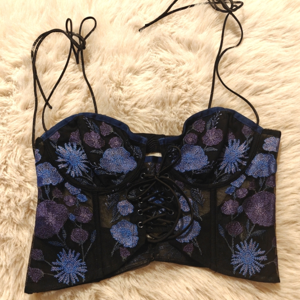 For Love And Lemons Kaylee Crop Top